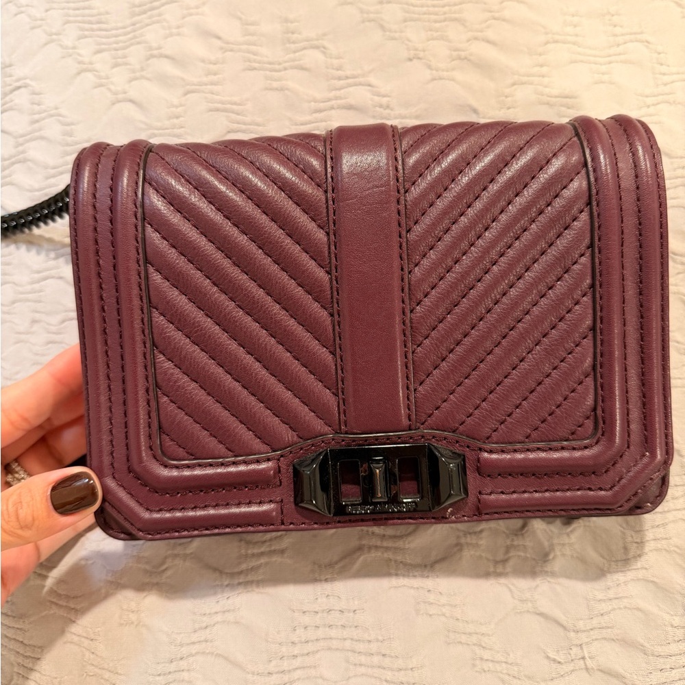 Elegant Purple Quilted Women's Bag